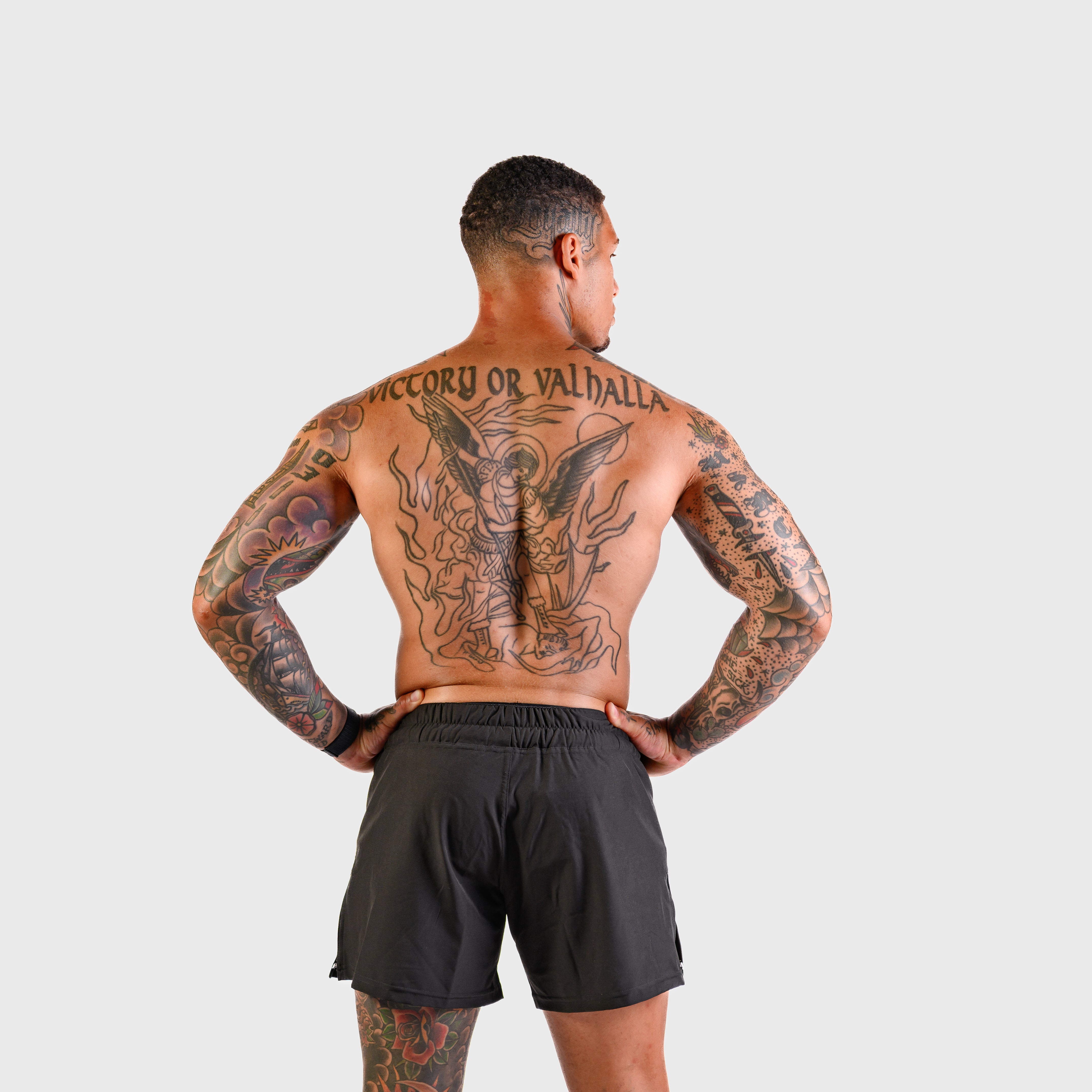 ラッセルノ　SLIM SHORTS　サイズ7　ブラック Men's Session Shorts - Black – Gazelle Sports